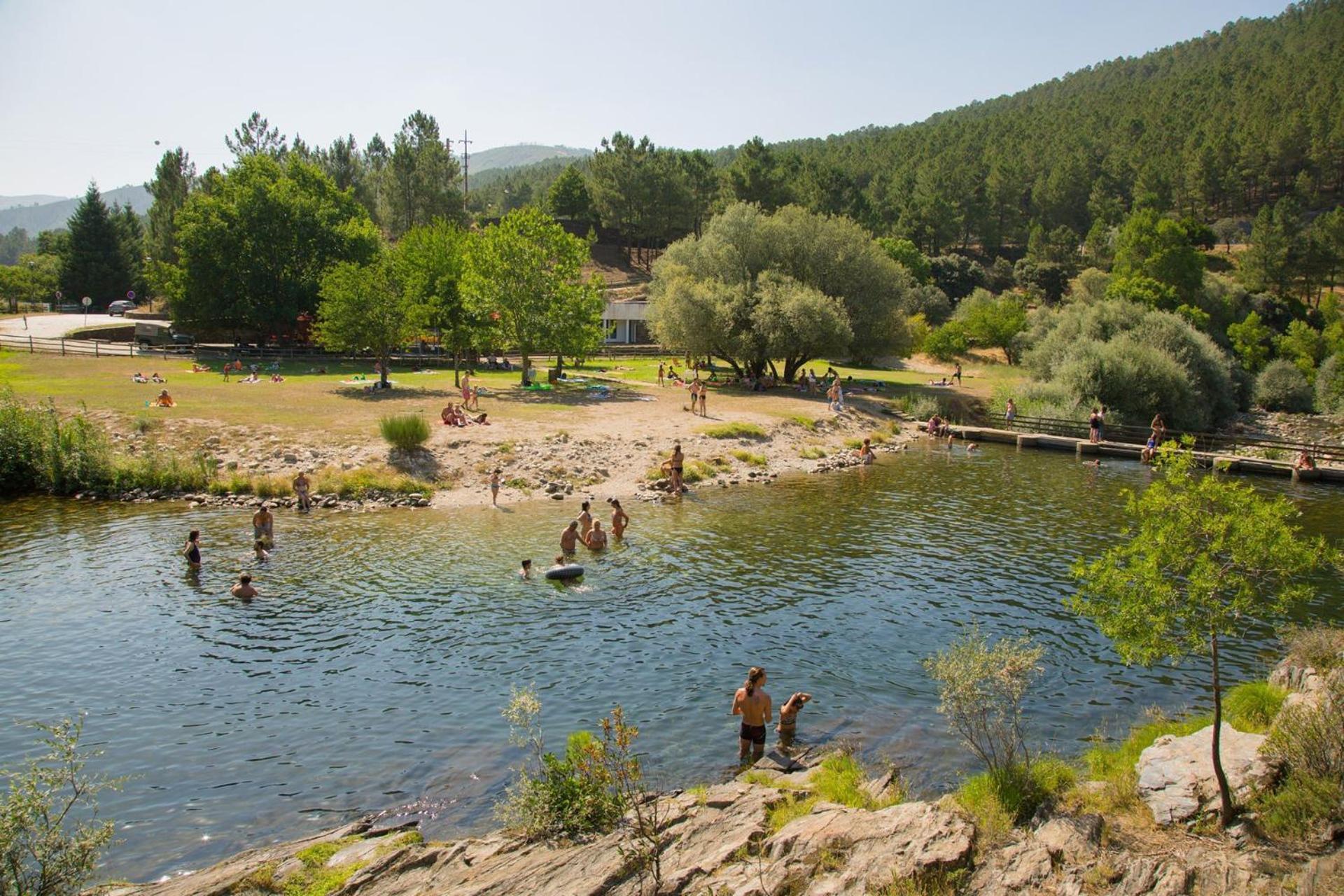 Mountain Lodge T3 Duplex Abrigo Do Lobo Covilha Bagian luar foto
